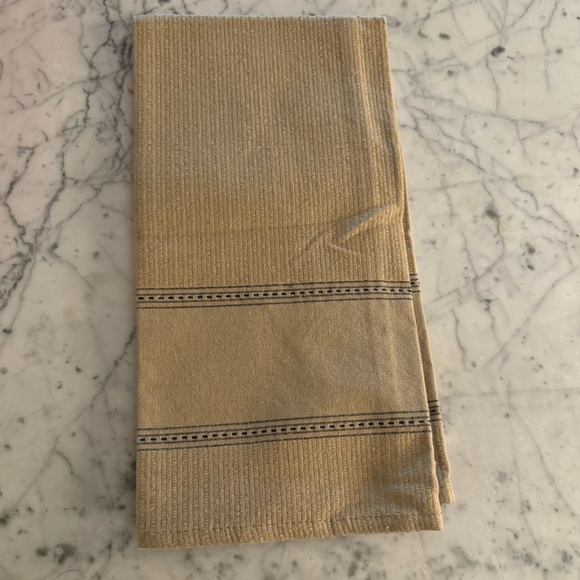 Beagle dish towel. New - Picture 2 of 2